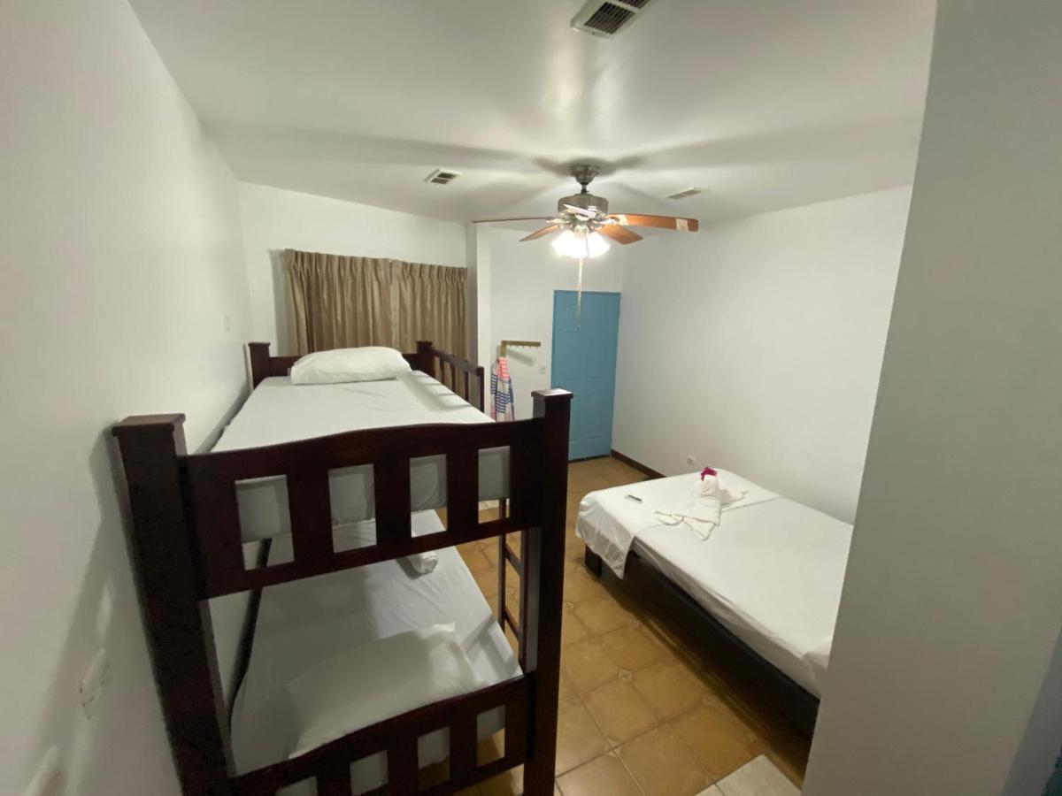 La Hacienda Rooms & Food Jacó Εξωτερικό φωτογραφία