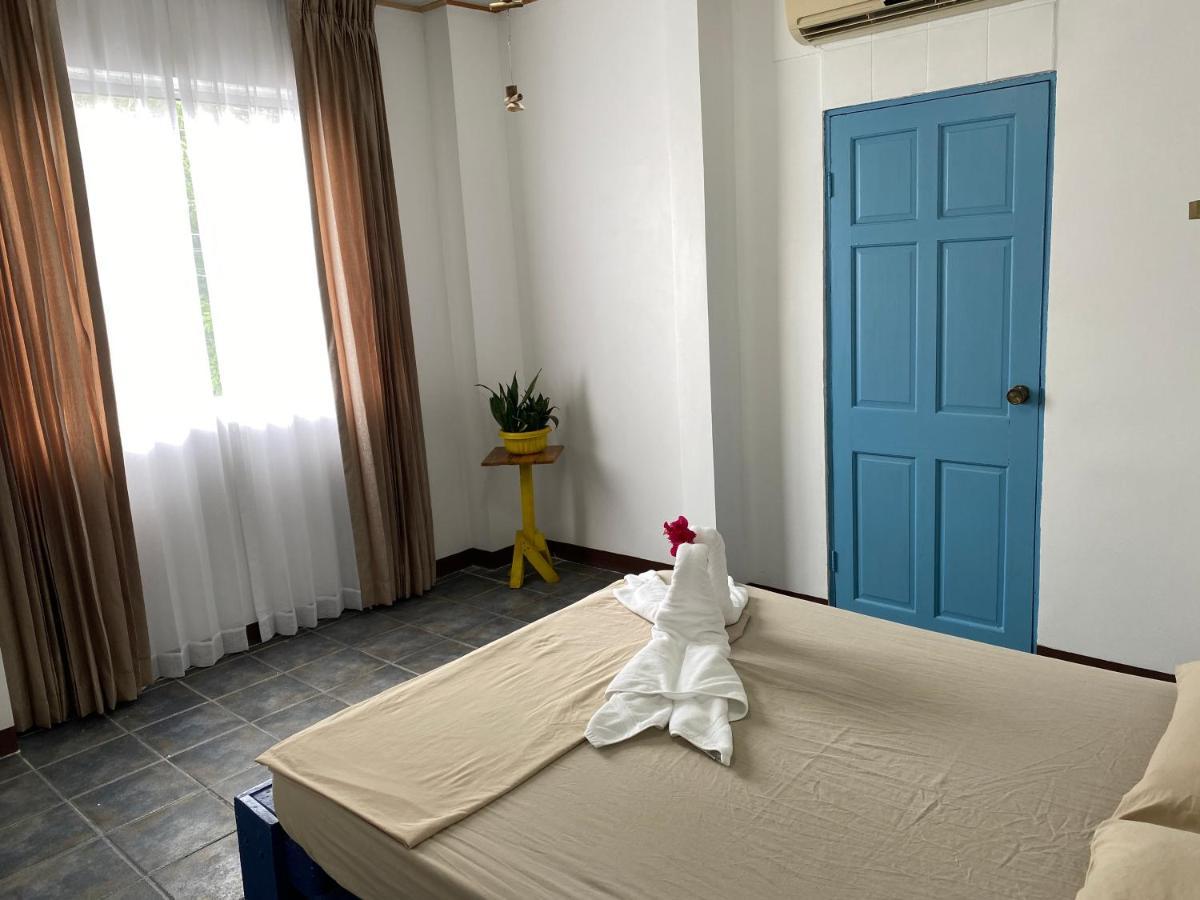 La Hacienda Rooms & Food Jacó Εξωτερικό φωτογραφία